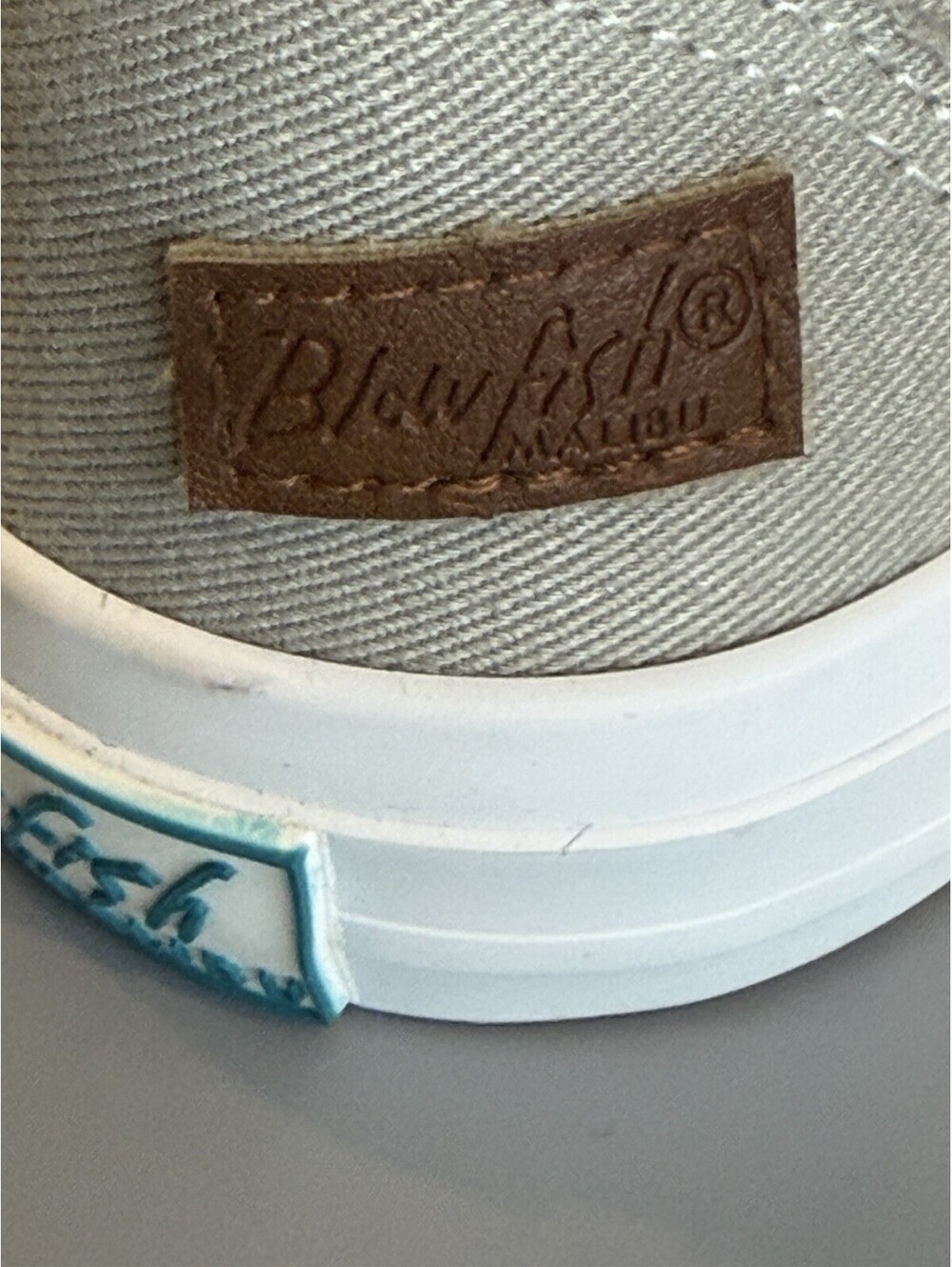 Blowfish Malibu Women's Fruit Sneaker, Wolf Gray Smoked Canvas Size 8 Casual - Picture 7 of 13